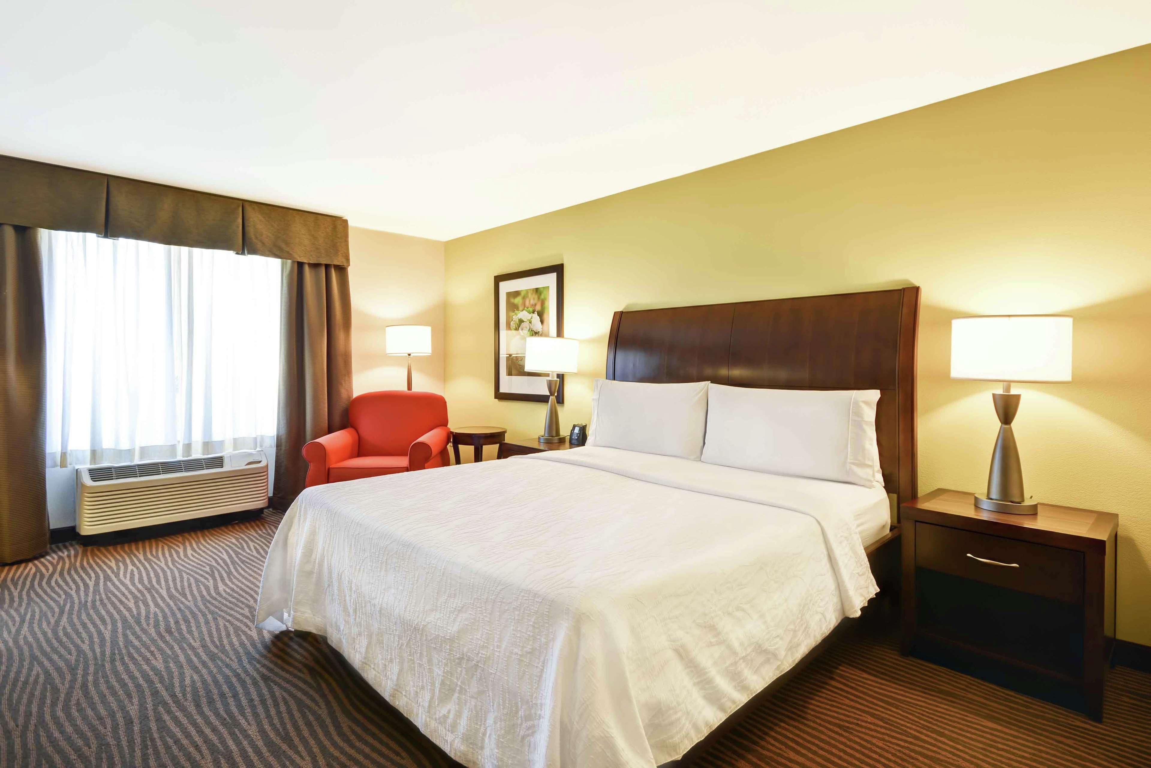 Hilton Garden Inn Форт Майерс Экстерьер фото