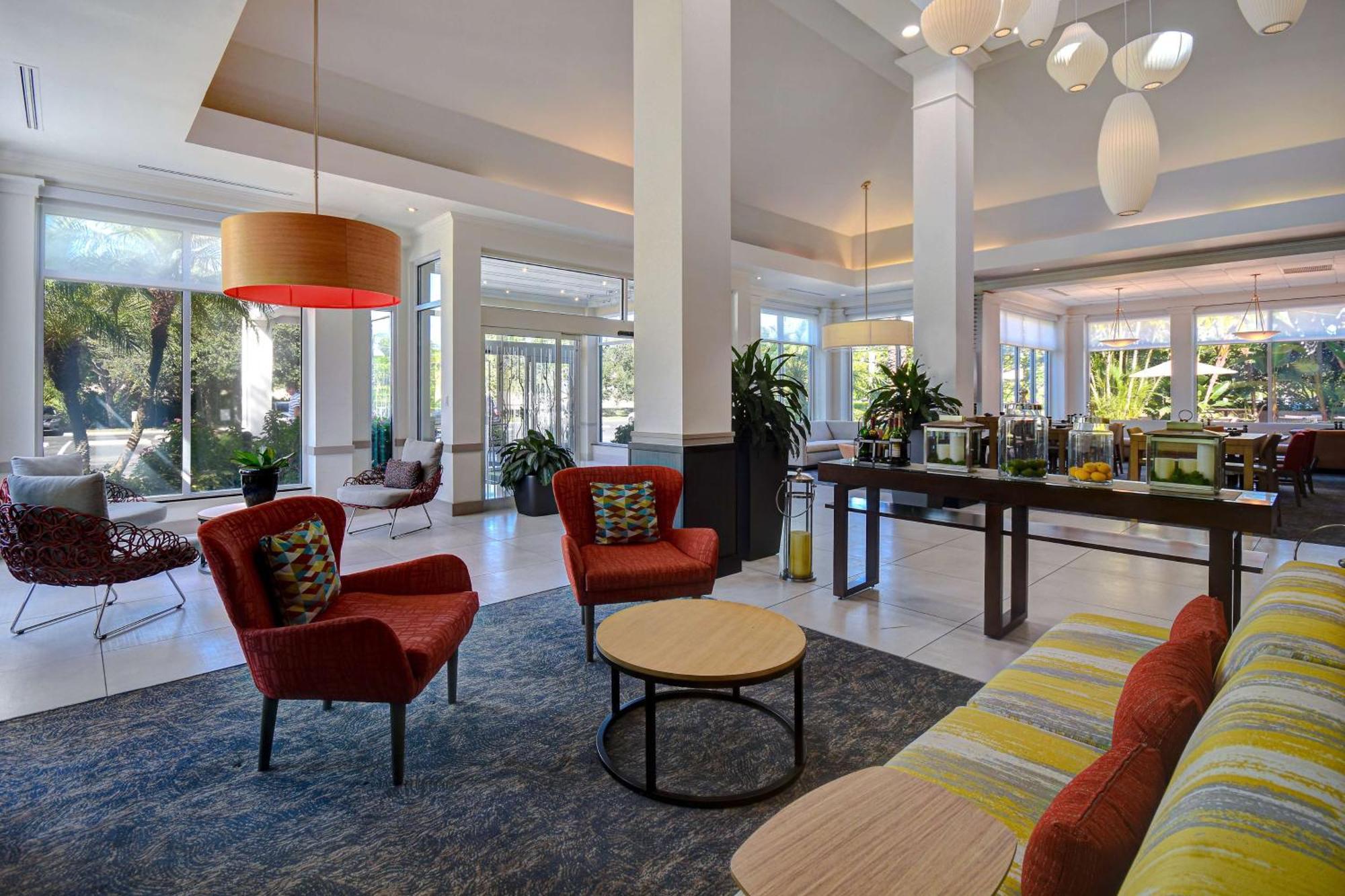 Hilton Garden Inn Форт Майерс Экстерьер фото